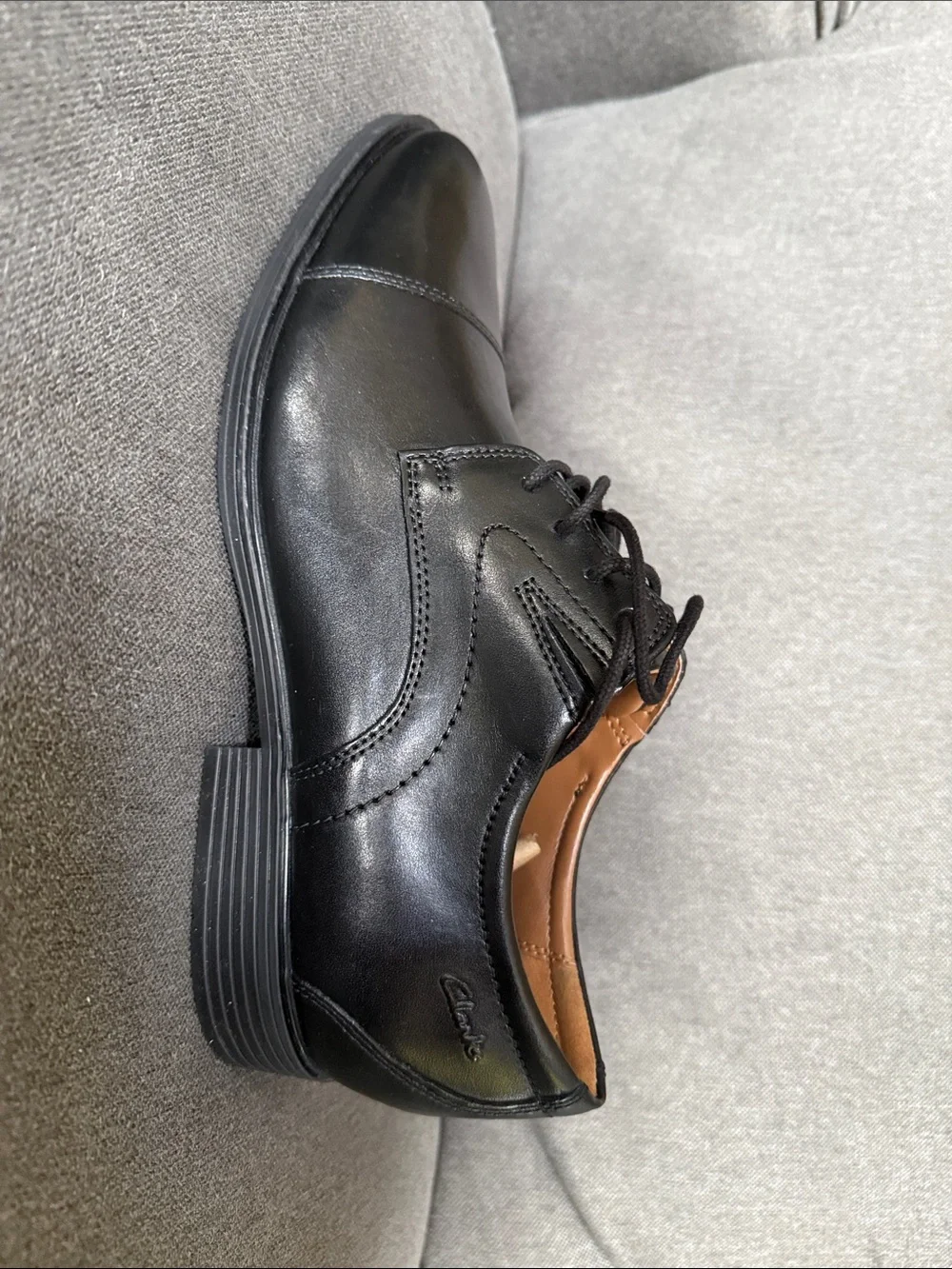 Clarks Black Leather Whiddon Cap Men’s Dress Oxfords